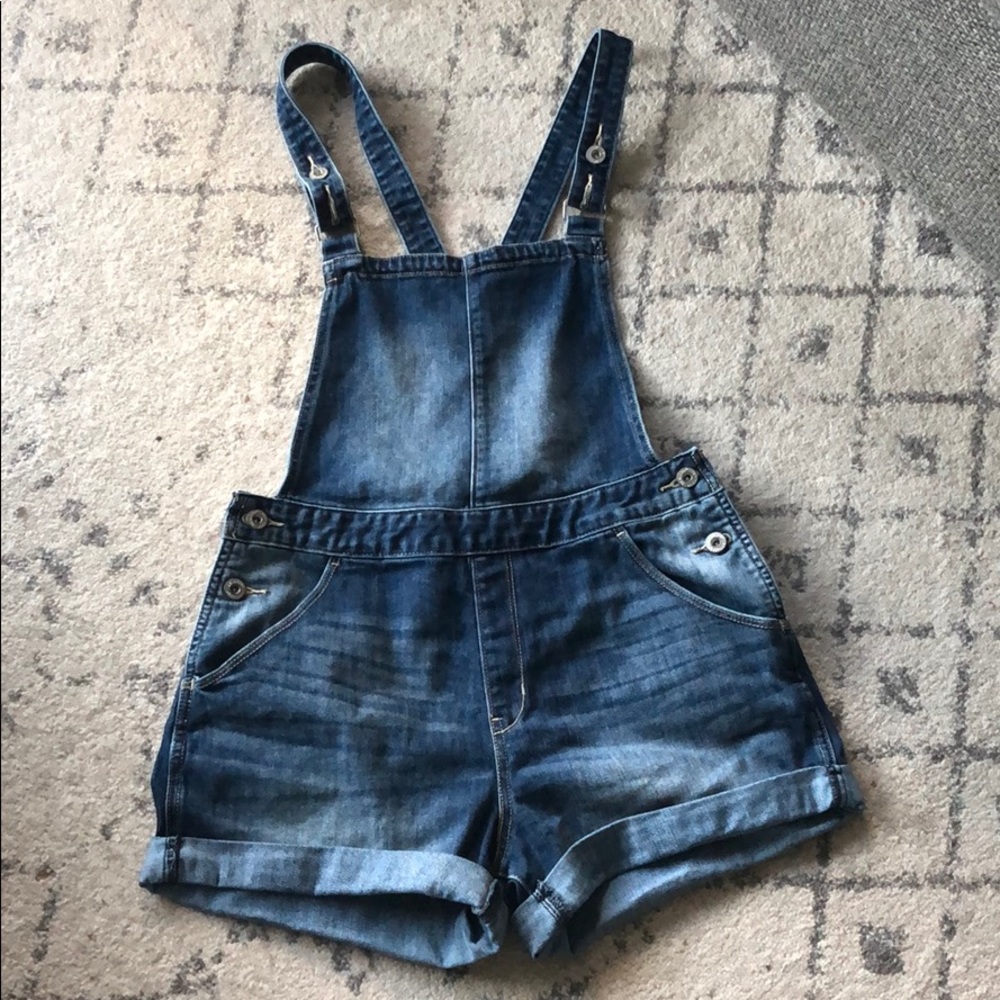 Denizen Levi's denim overall shorts Sz M